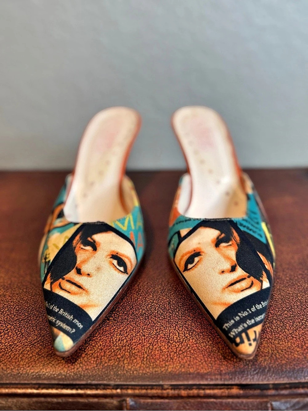 Vintage Richard Tyler Rare 1990s Magazine Print Pointed Toe Mules Size 6